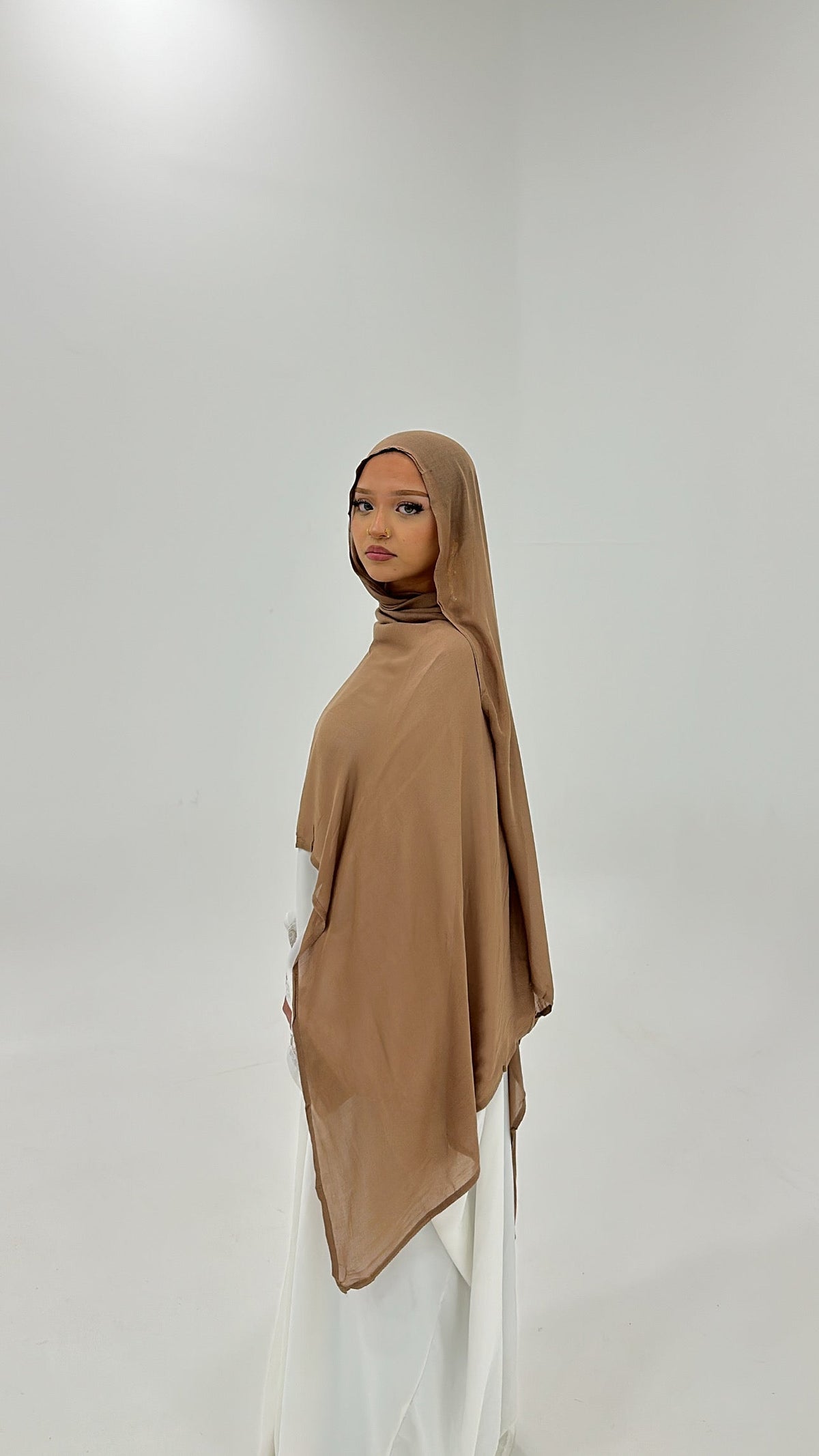 Hijab en modal beige Alsamnt