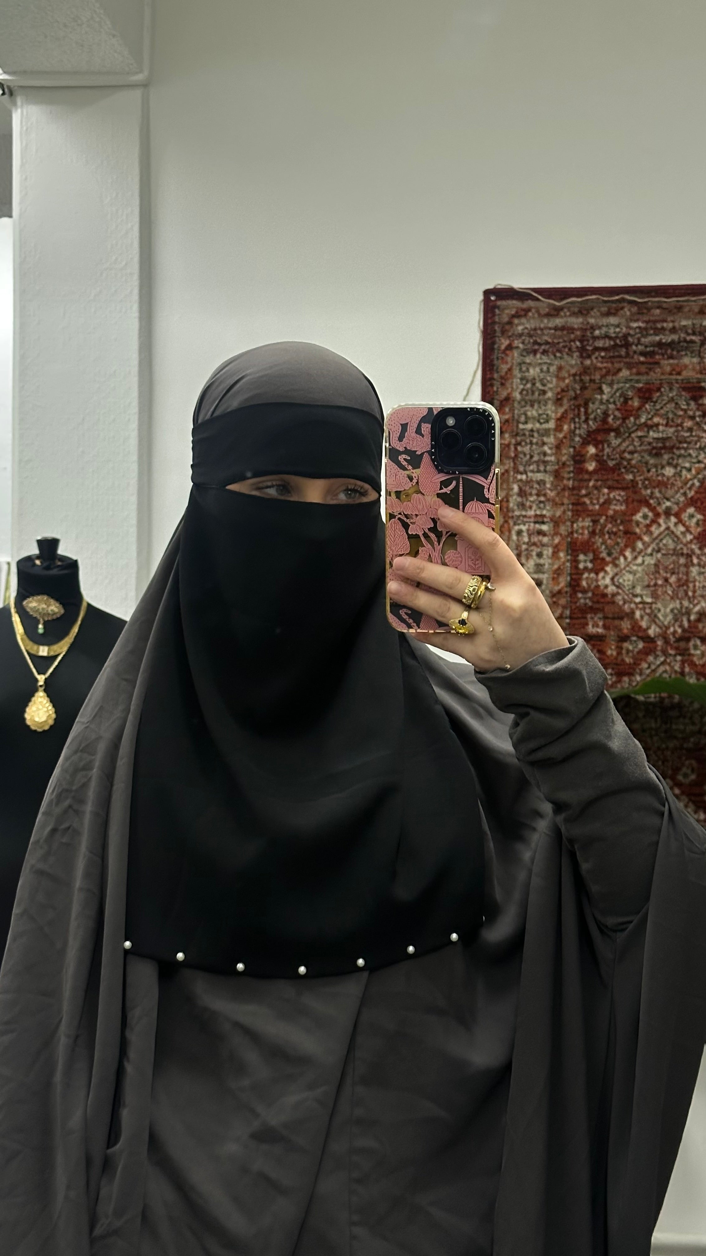 niqab à perles